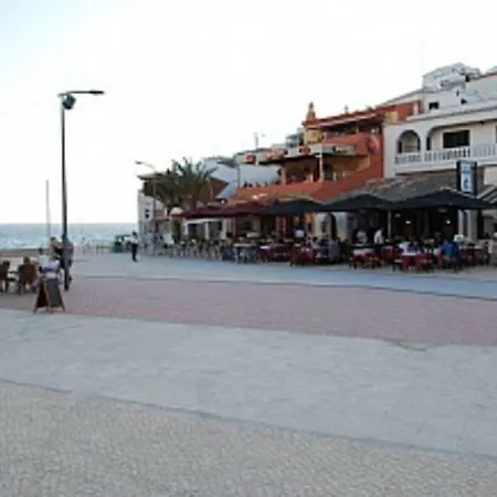 Casa Anne * Carvoeiro (Lagoa)